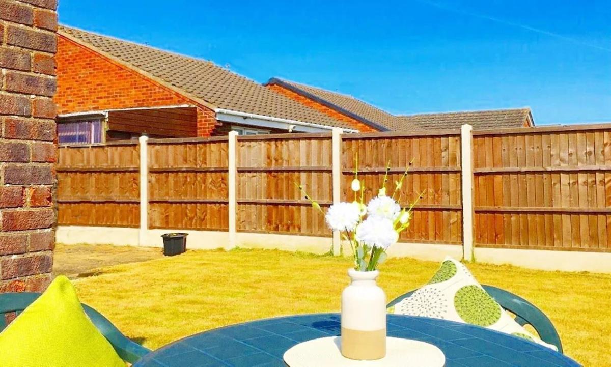 Seagull - - Close To & Shops Holiday home